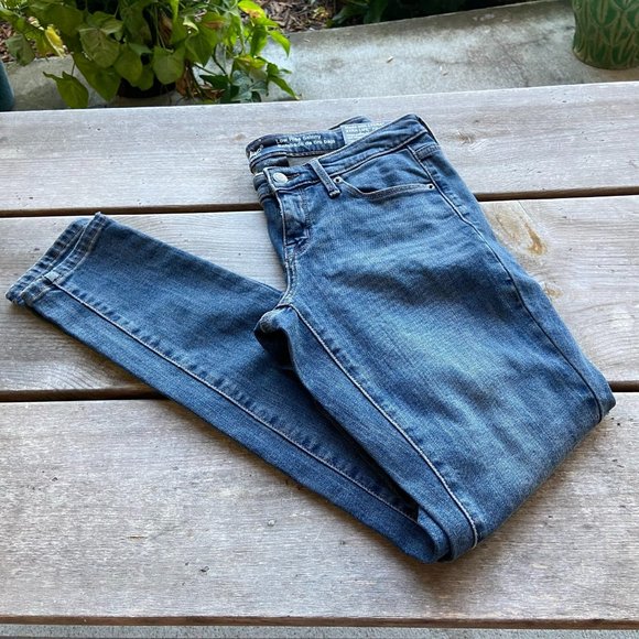 mossimo low rise skinny jeans